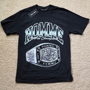 Homme Femme | black vintage graphic | Medium- New